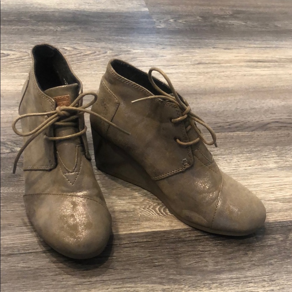 Toms Wedges